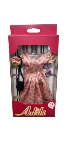 Babaruha kiegészítőkkel – rózsaszín virágos ruha