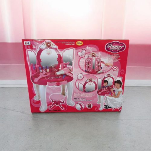 Glamor Mirror fésülködő asztal Mp3 csatlakozóval